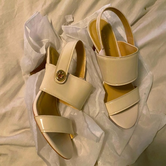 Coach Women's Marla Patent Slingback Sandal Chalk - Picture 1 of 6